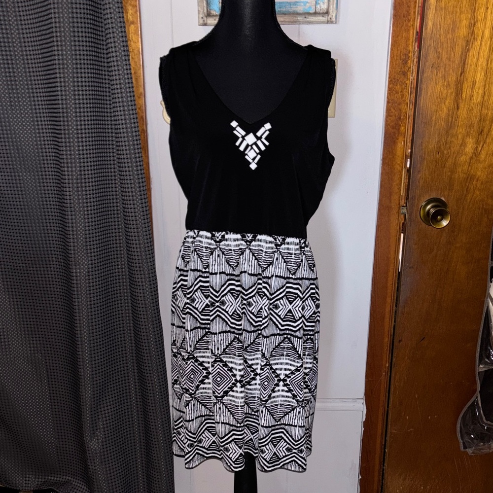 Ruby Rd. Black Sleeveless Dress with Black & White Geometric Skirt